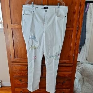 NyDJ White Embroidered Jeans